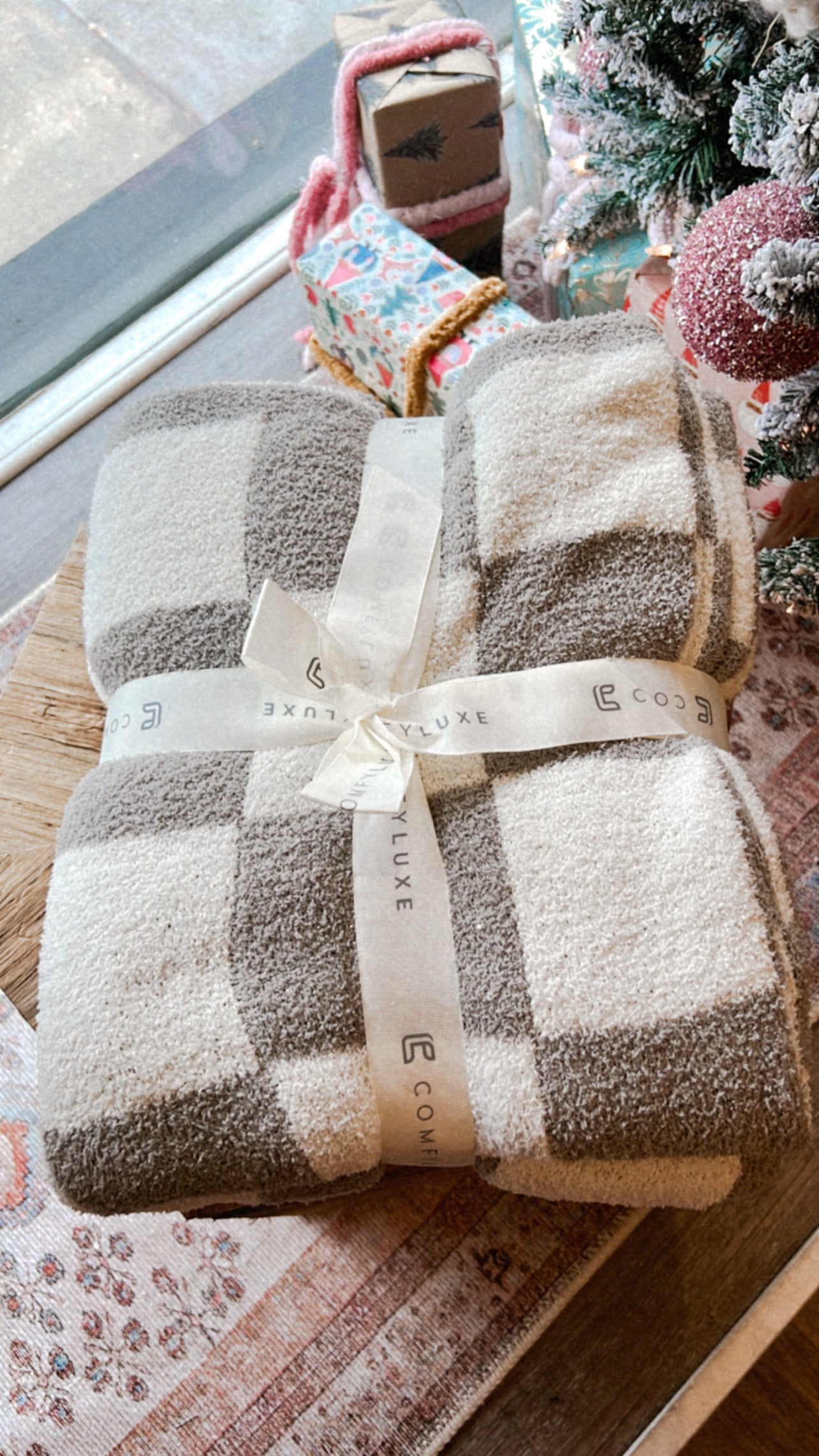 Luxe checkered blanket