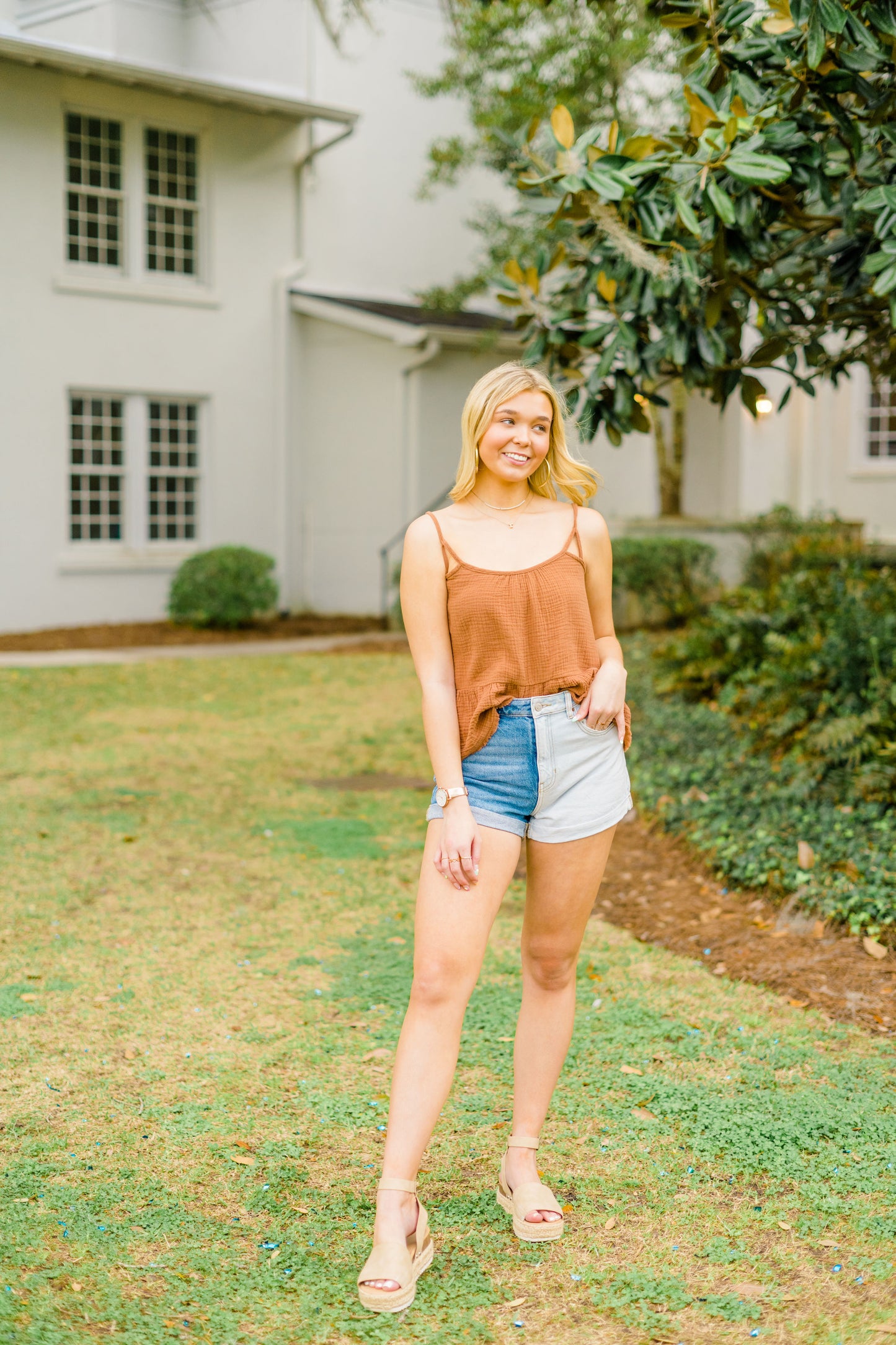 Sweet and Simple Camel Tank