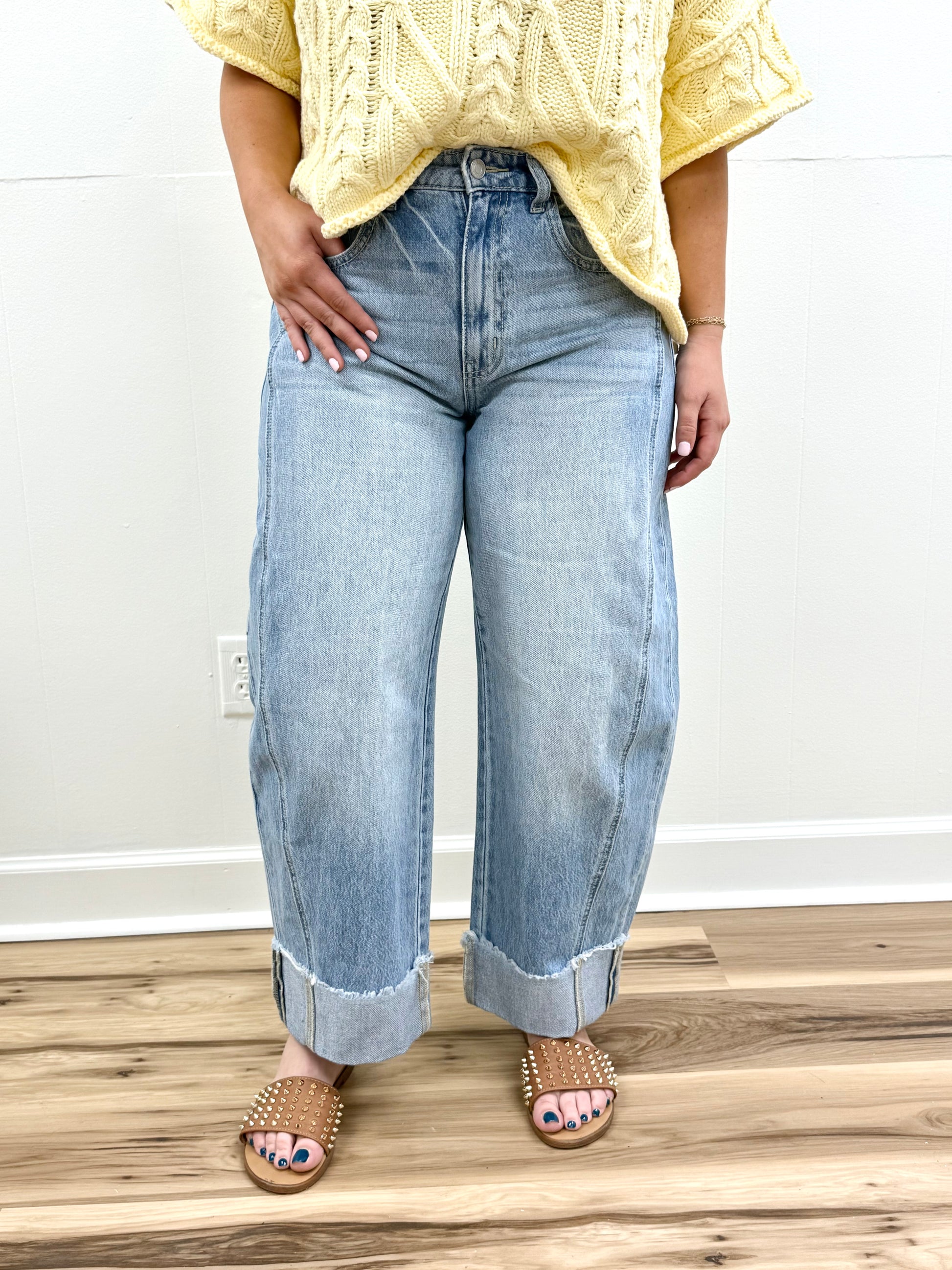 Light Wash Barrel Jeans