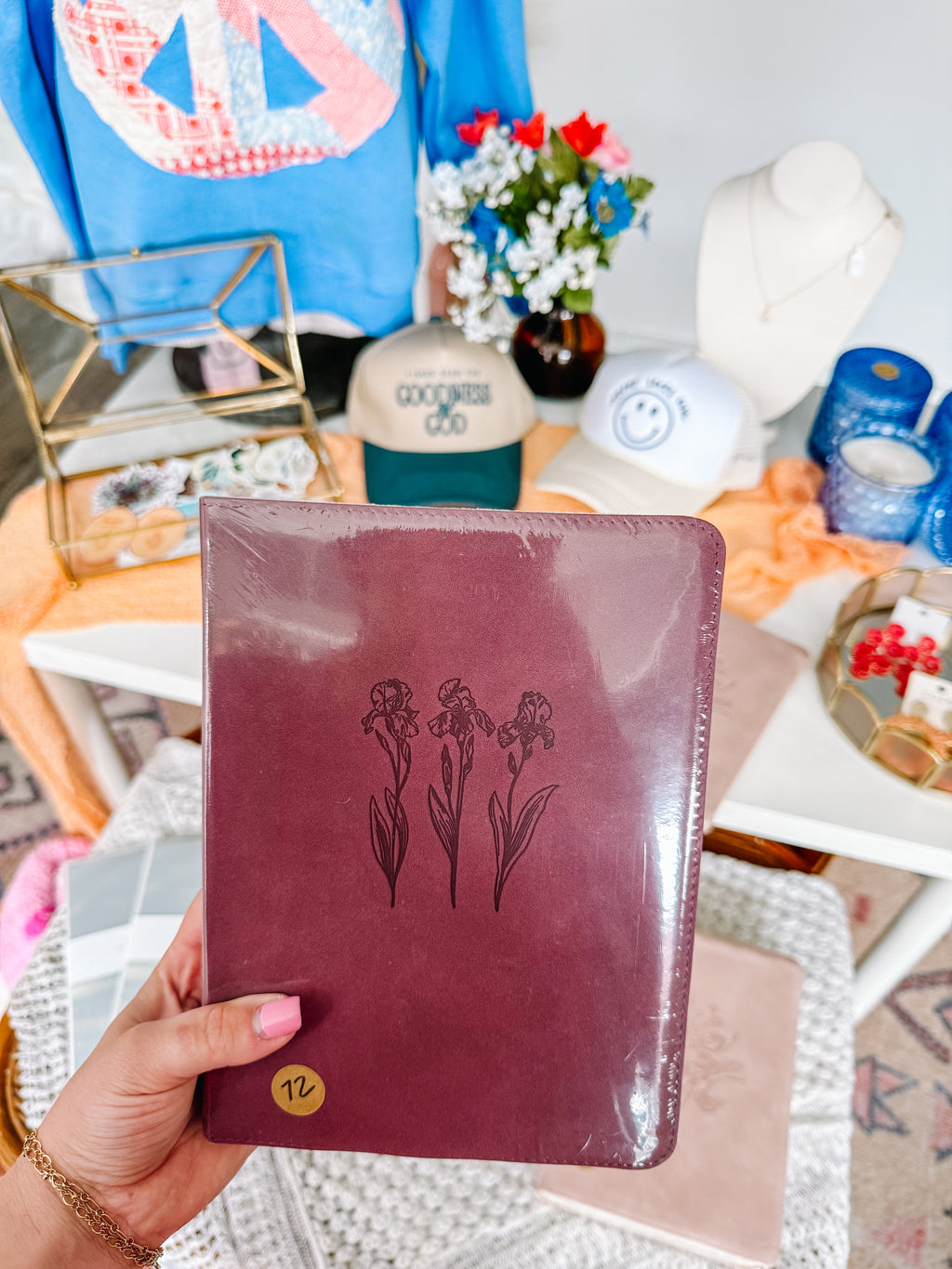 ESV Journaling Bible : Helena Theme