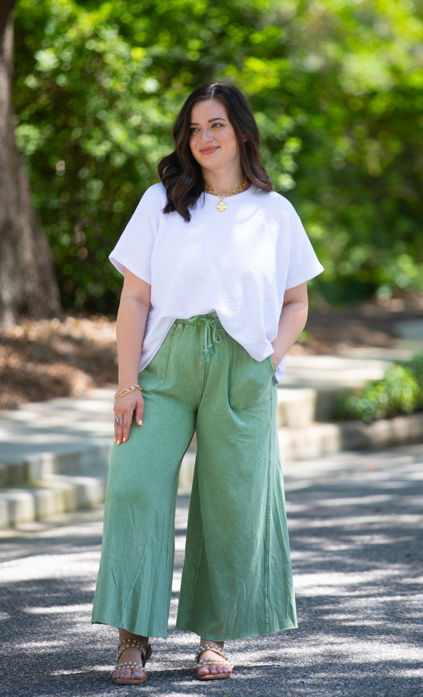 Easel Wide Leg Pants