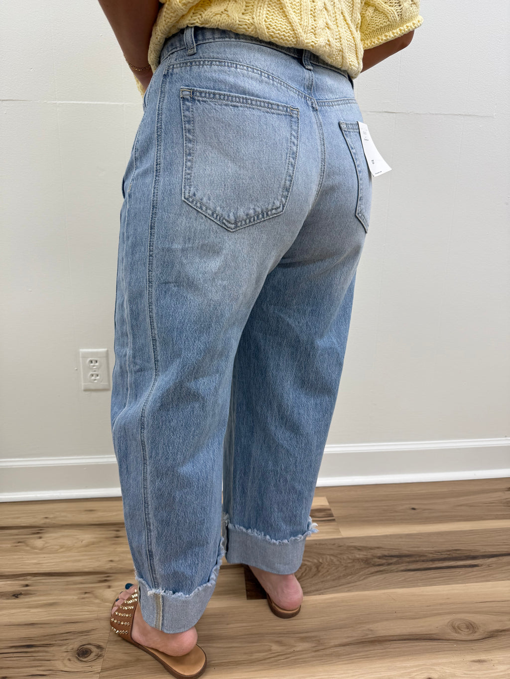 Light Wash Barrel Jeans