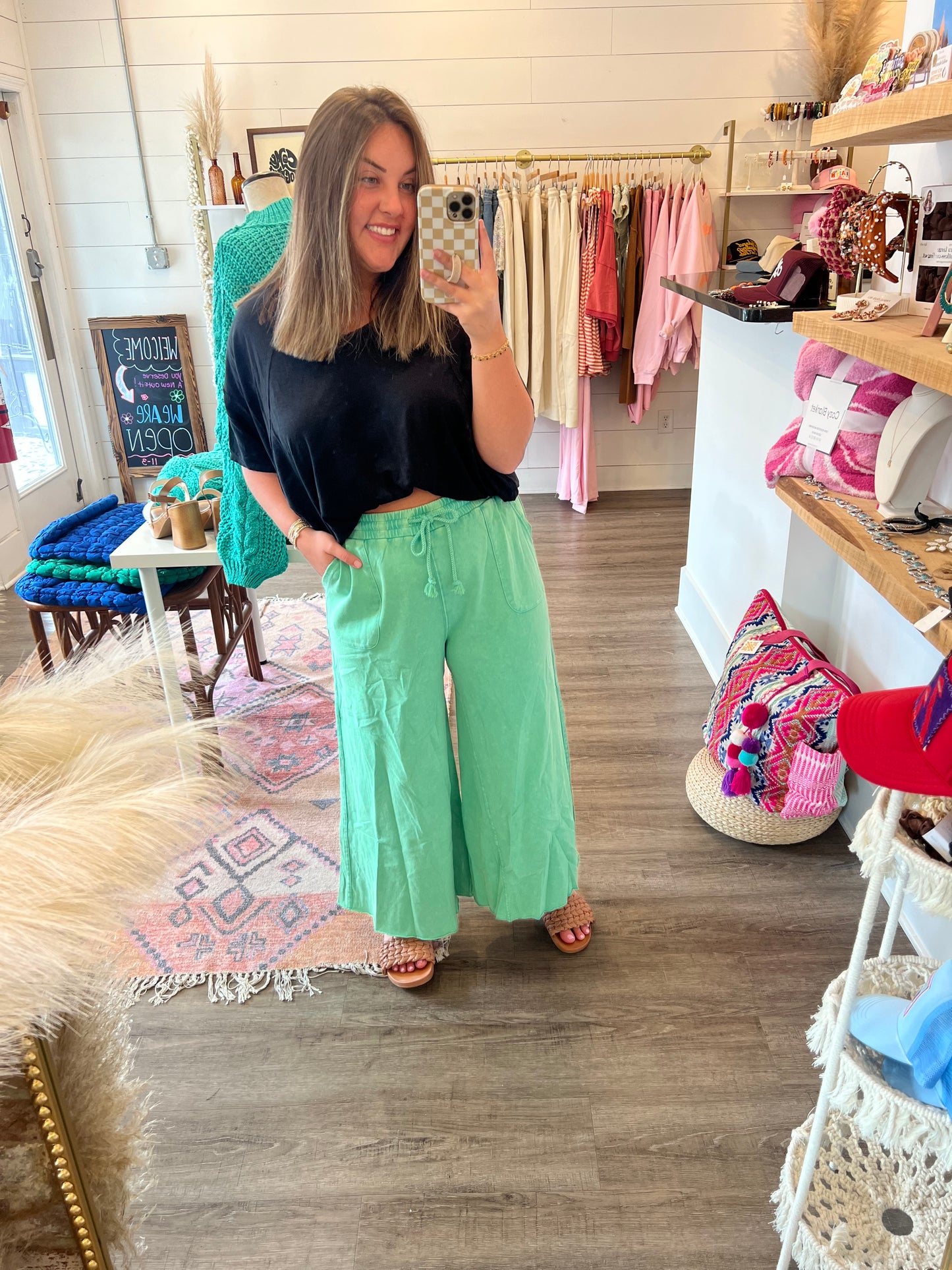 Lounge All Day Pants- Kelly Green