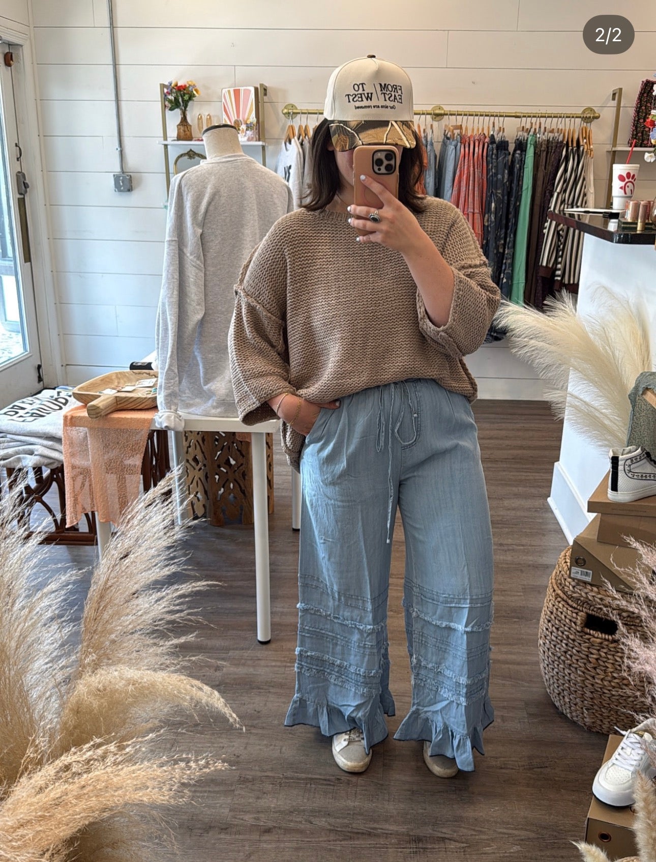 Ruffle Bottom Denim Pants