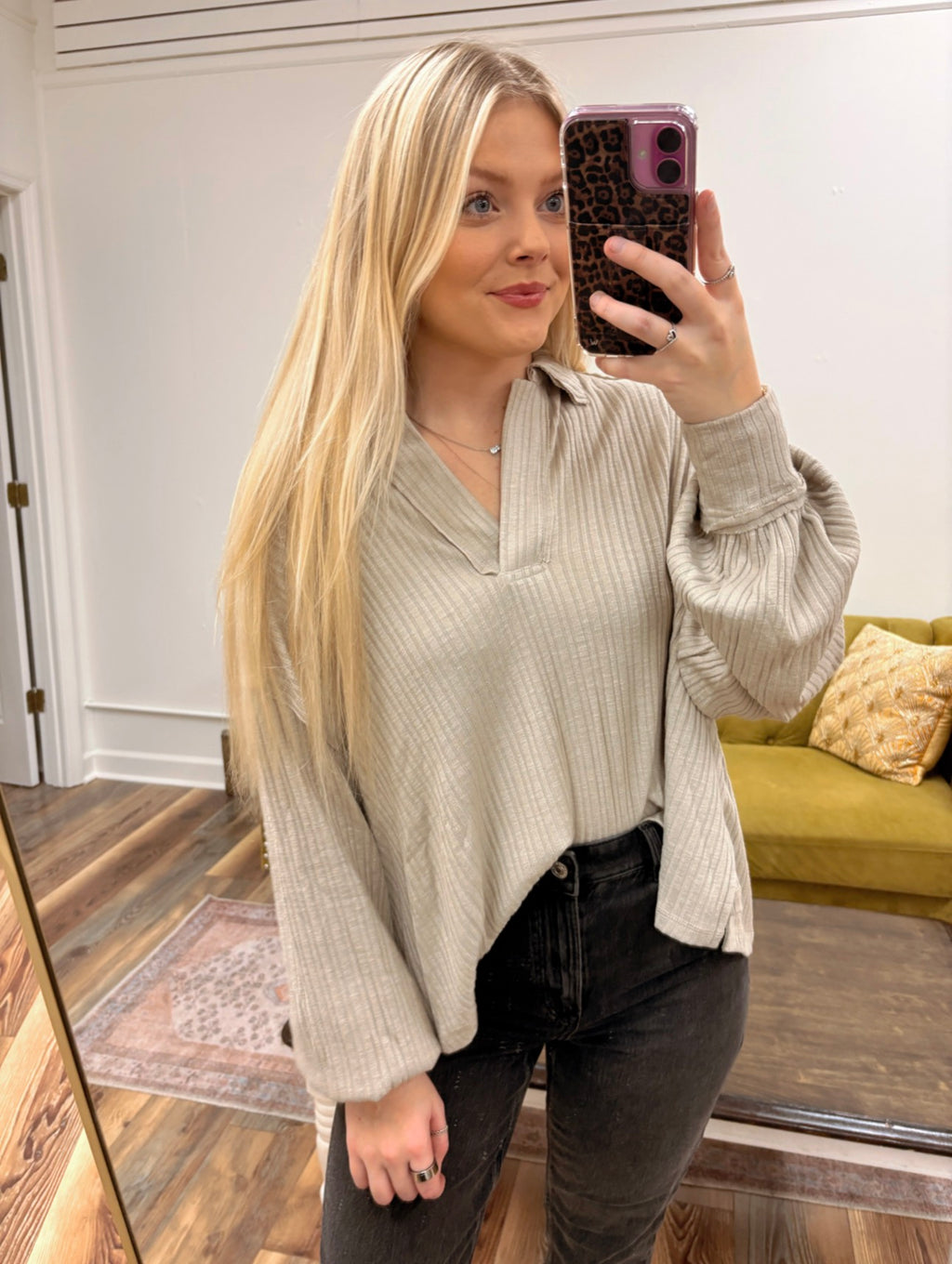 Almond Ribbed Knit Collar Shirt