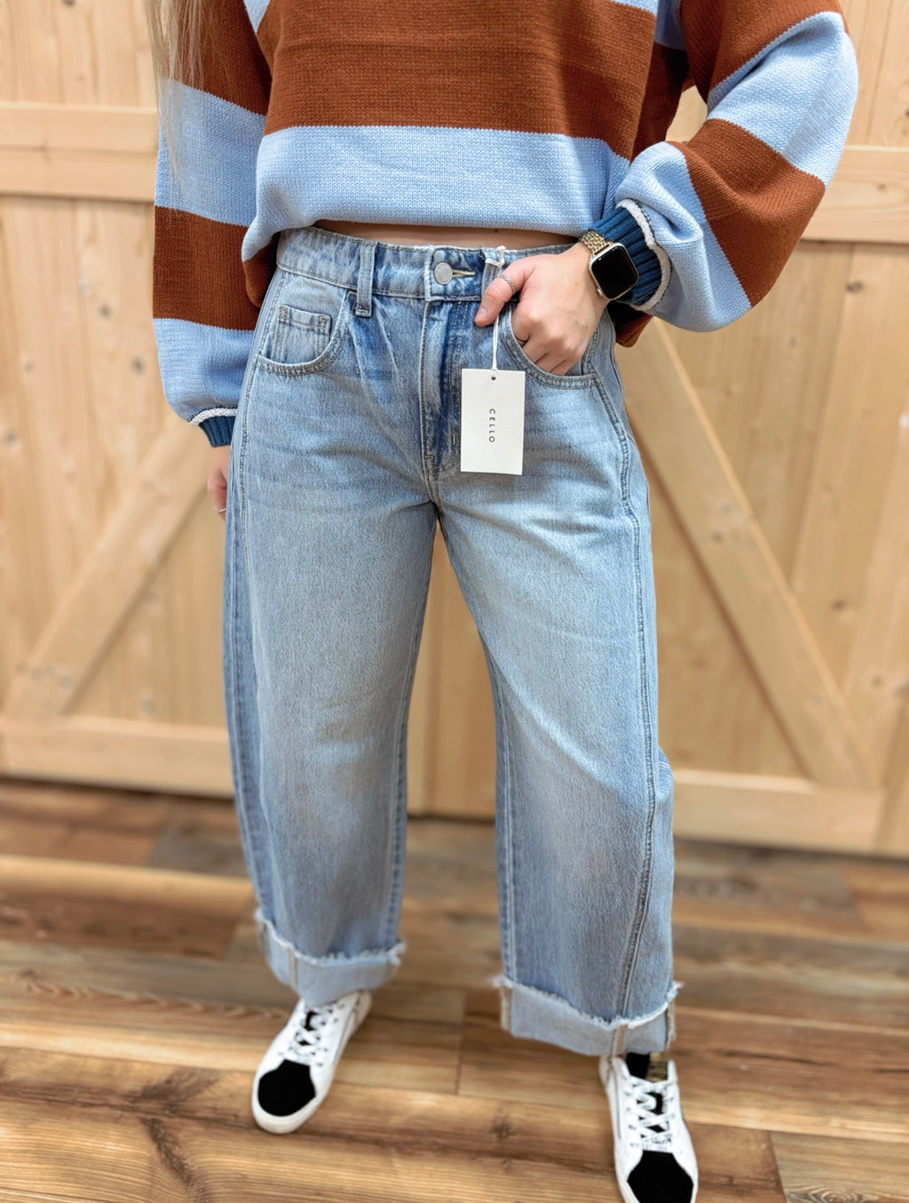 Light Wash Barrel Jeans