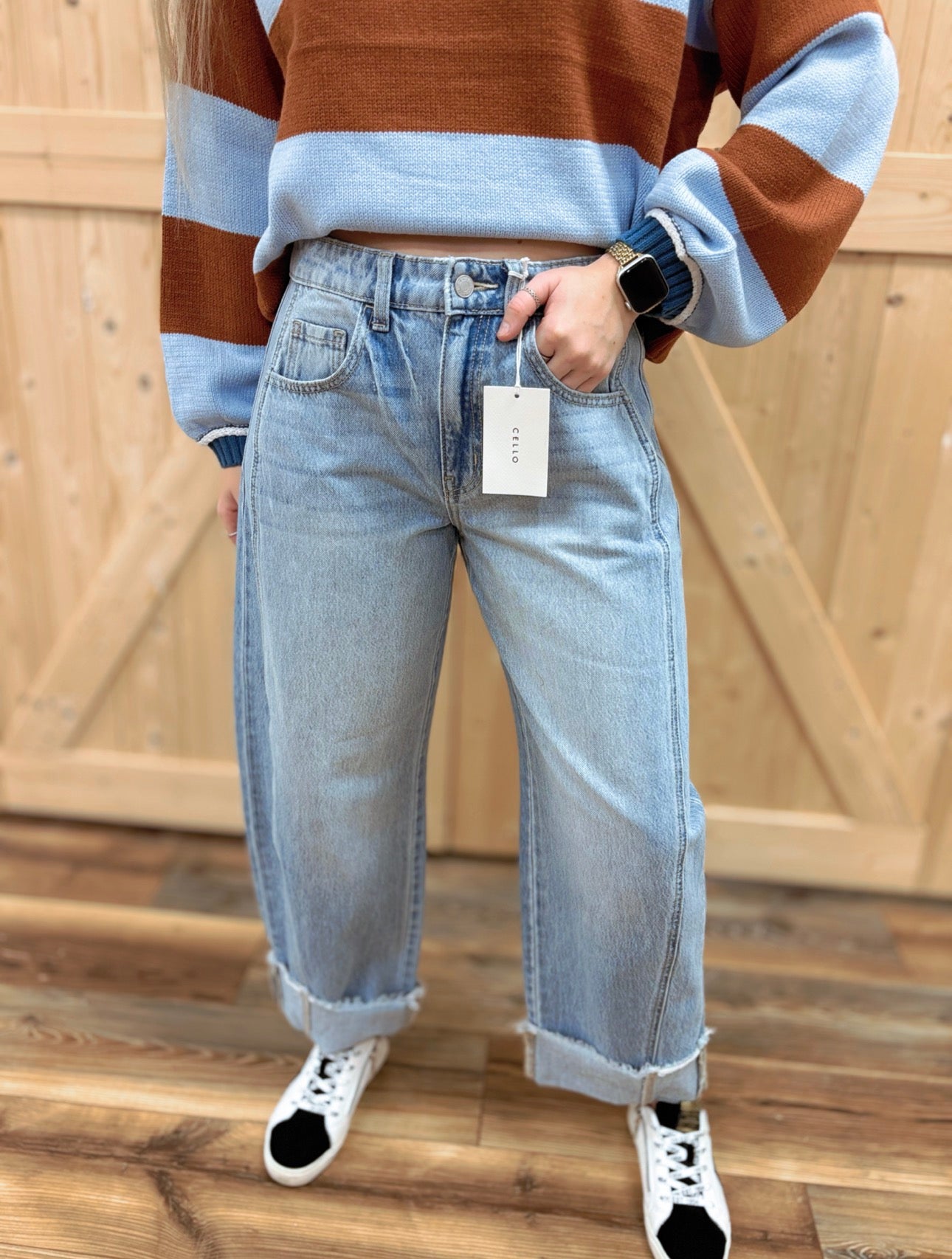 Light Wash Barrel Jeans