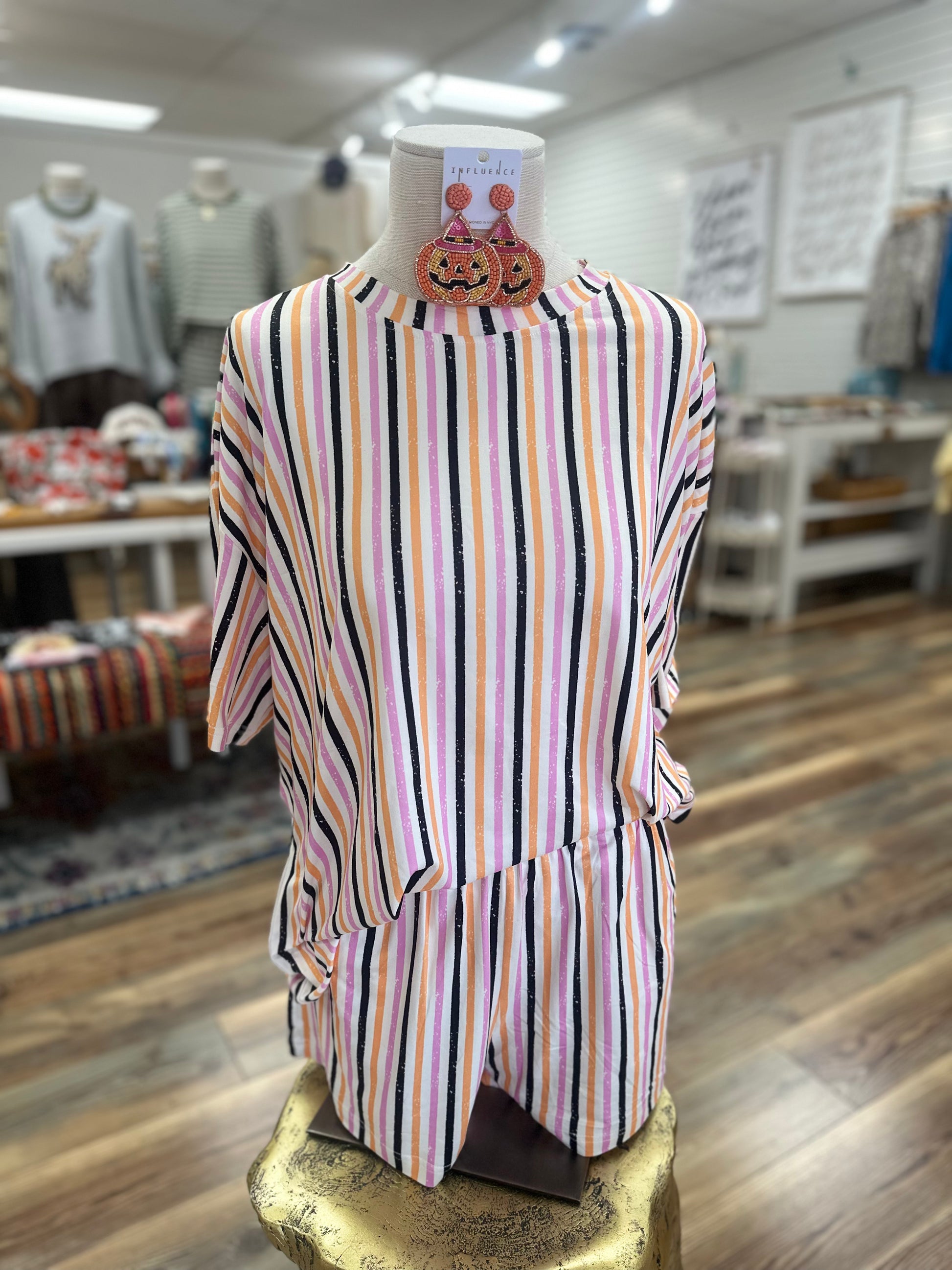Birdie: Halloween Short Sleeve Top and Shorts Set