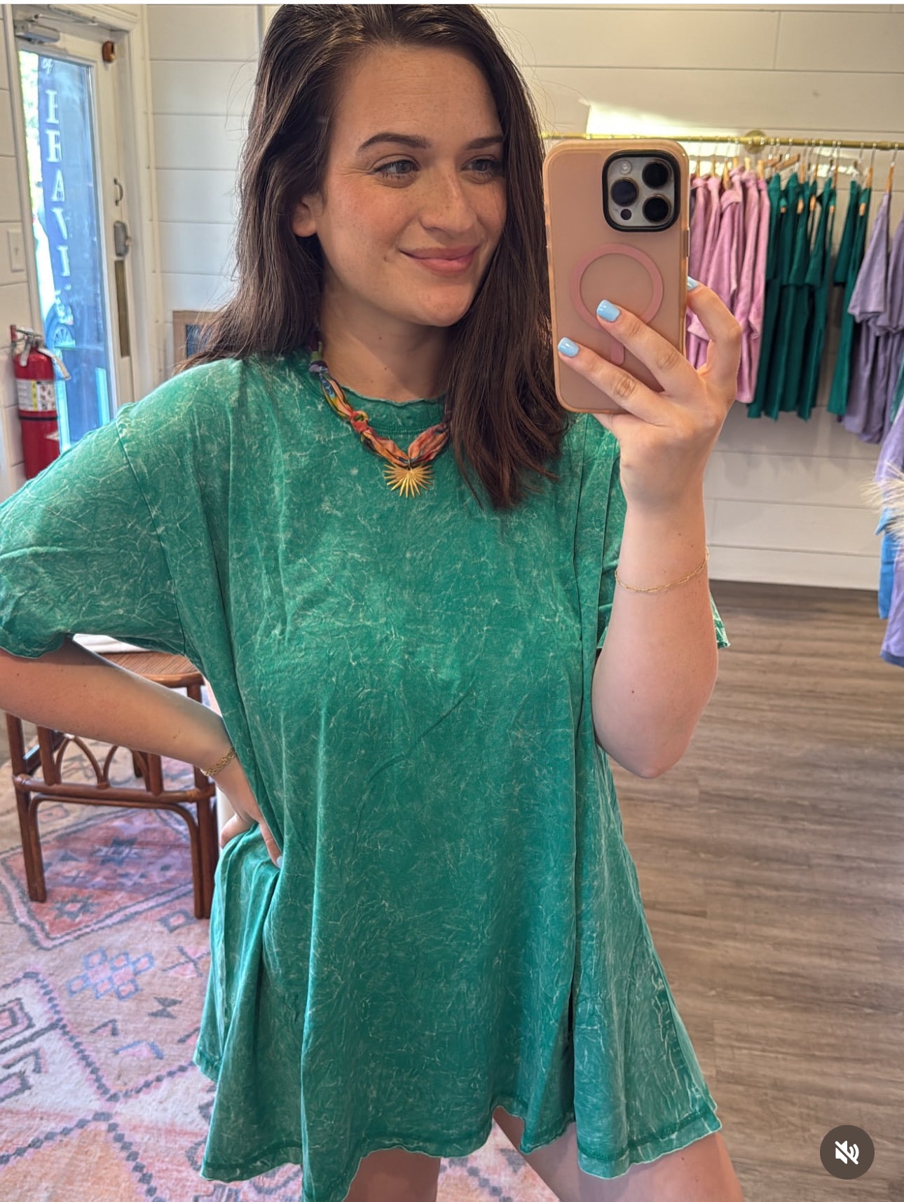 Kelly Green Easy Breezy Tee