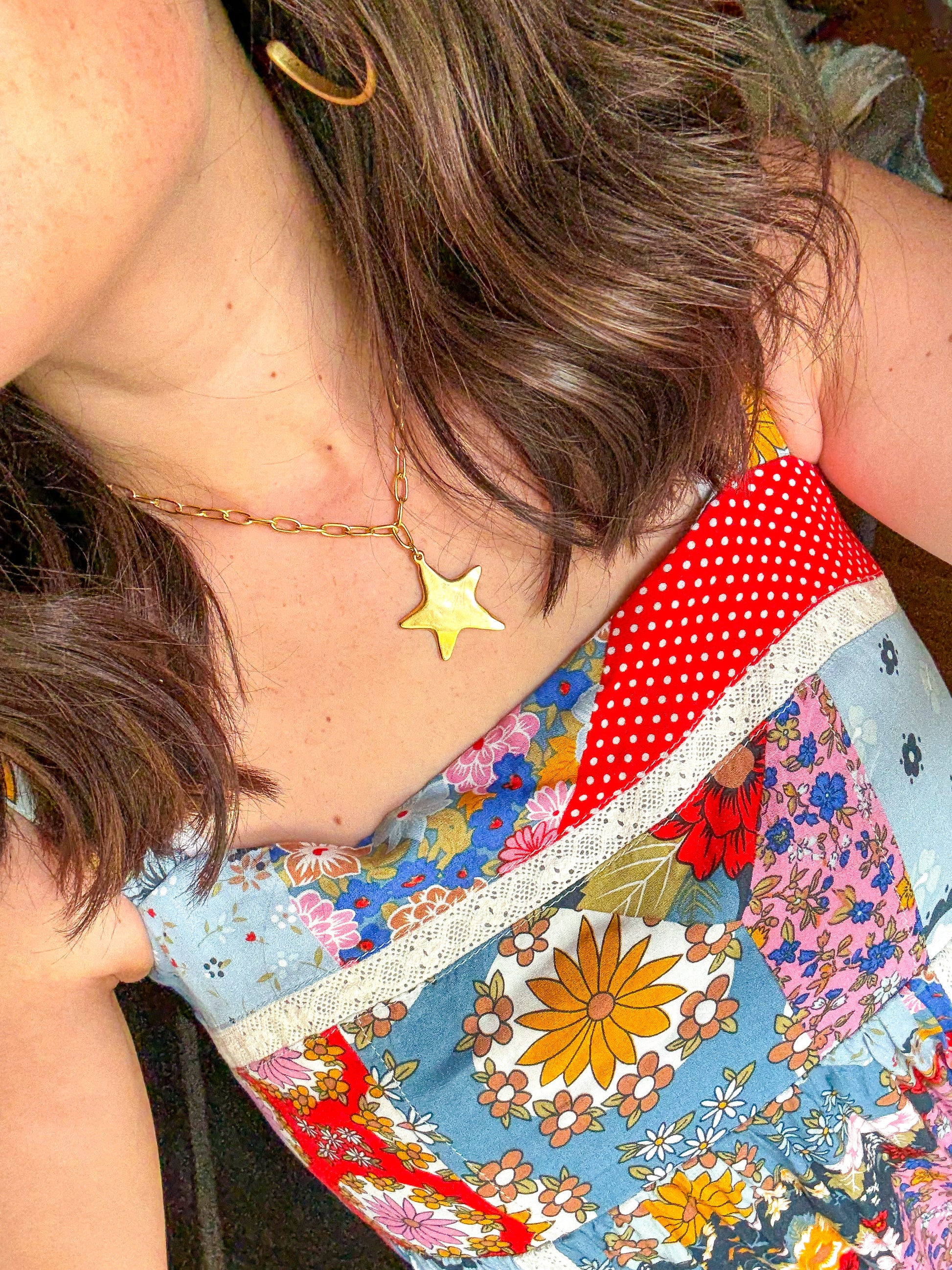 Small Star Chain Necklace