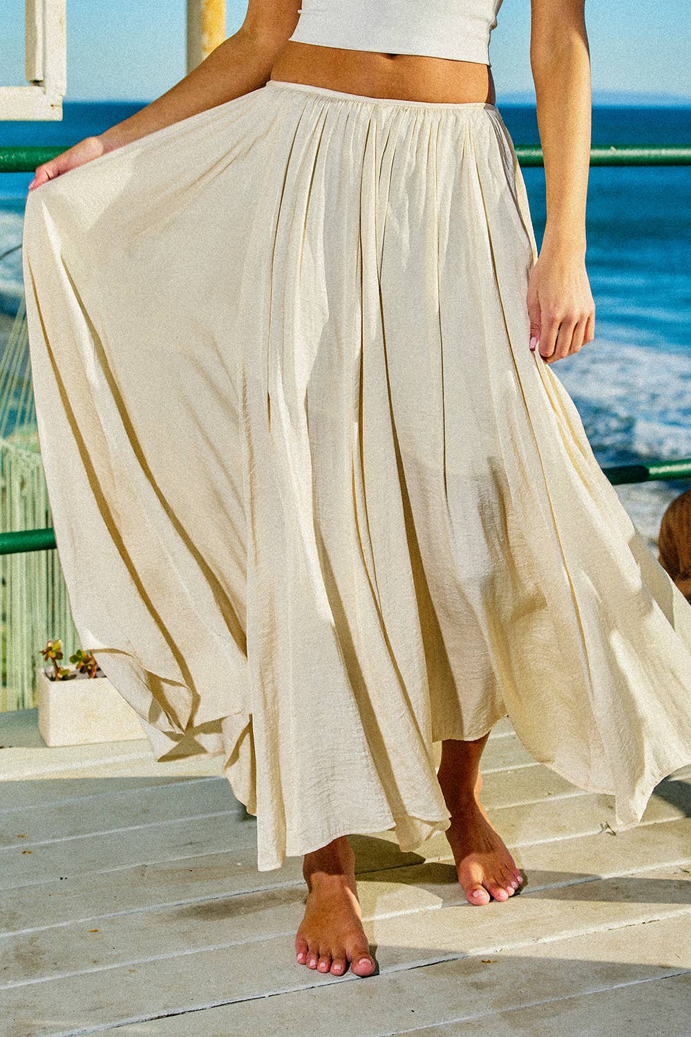Solid Soft Pleated Flowy Maxi Skirt With Lining